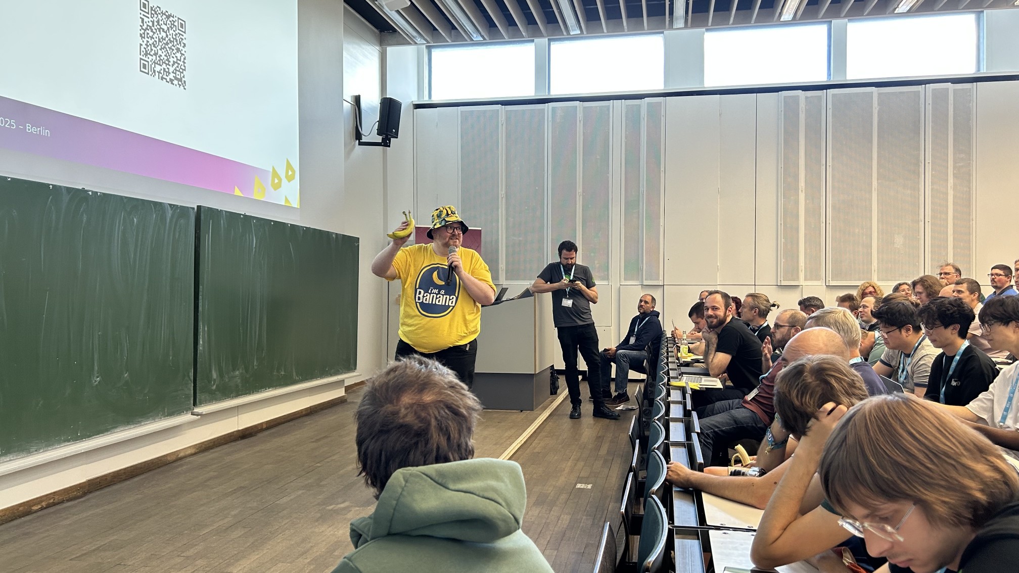 Me dressed as a banana and Nico not paying attention to my talk